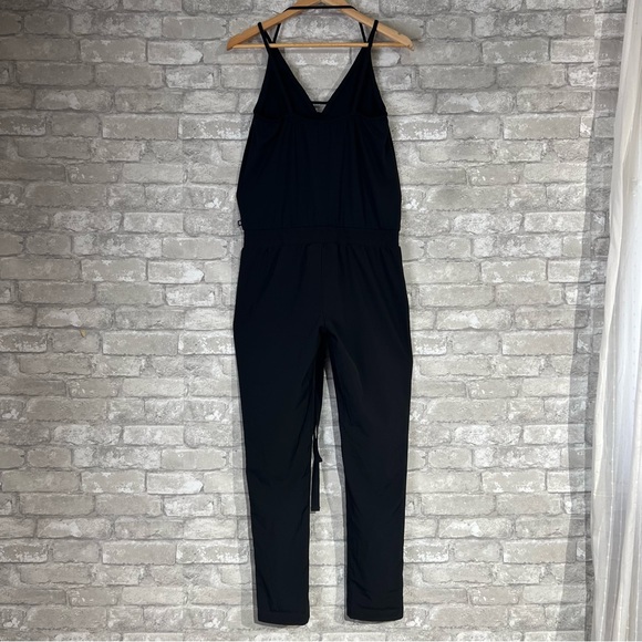 Fabletics Women's XS Parker Jumpsuit in Black. Boho Contemporary Athleisure EUC - Picture 3 of 12